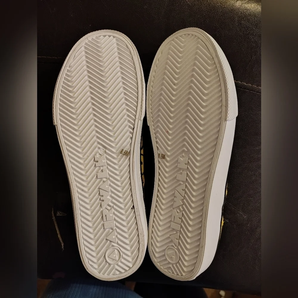 Airwalk Smiley Face Sneakers
